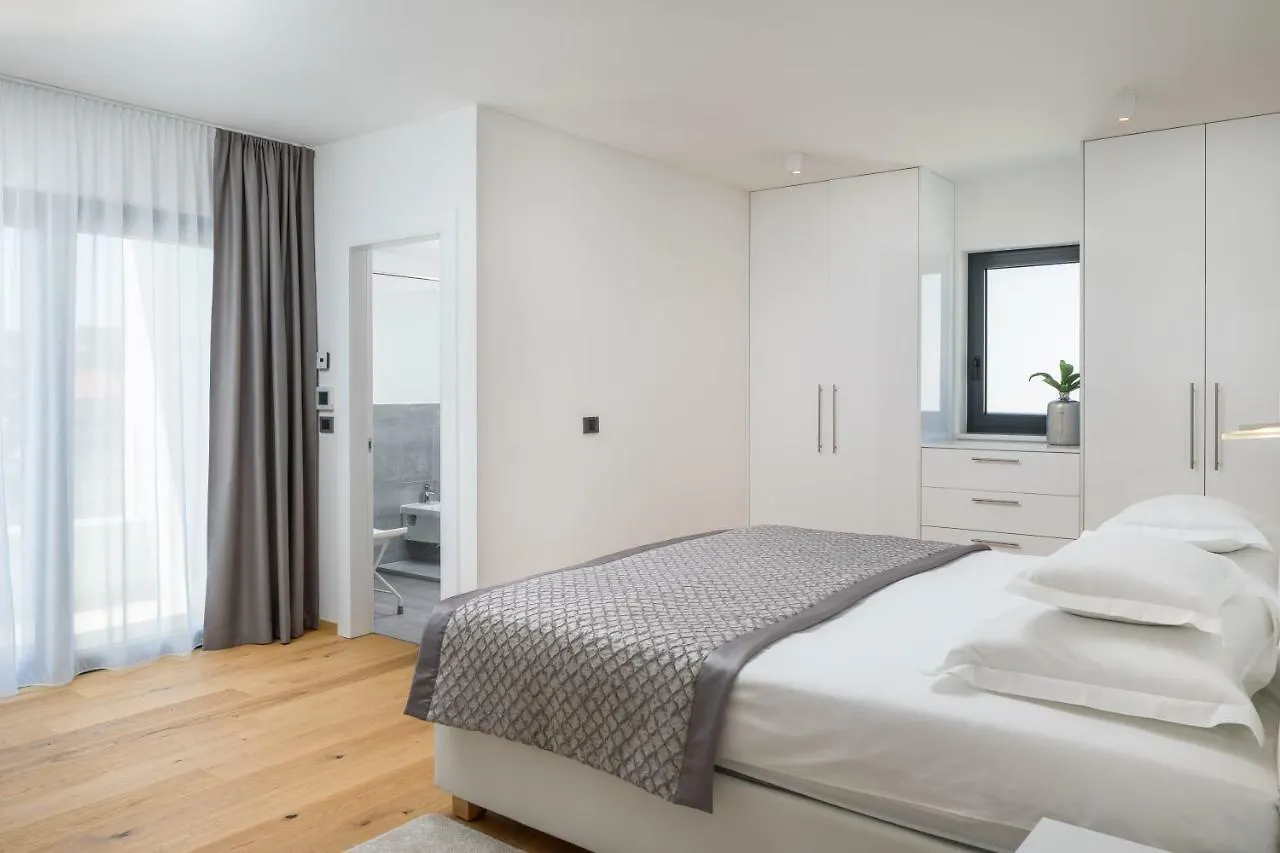Luxury Apartments Baotic Trogir