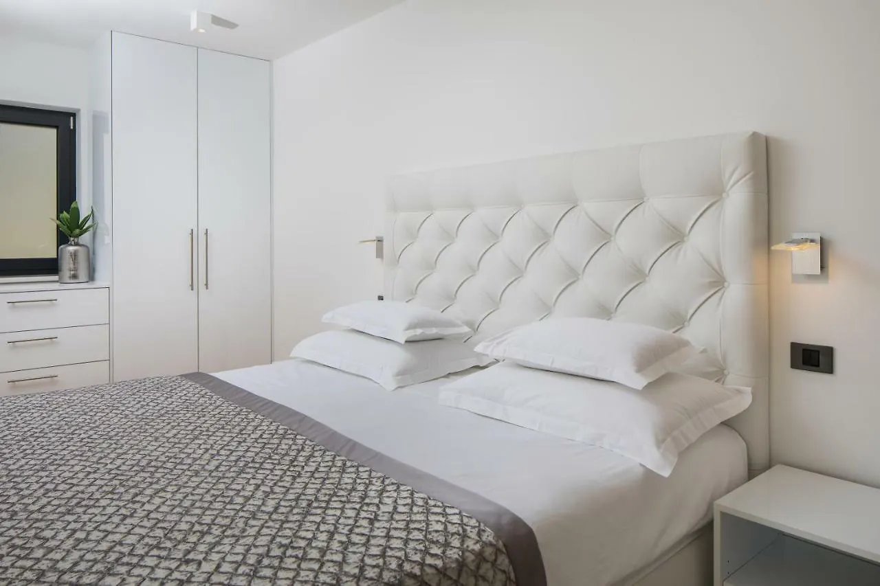 Luxury Apartments Baotic Trogir