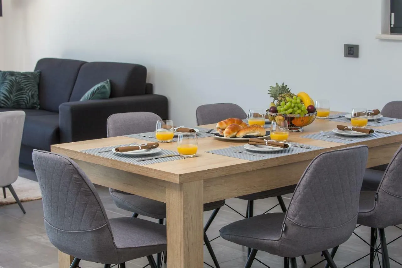 Luxury Apartments Baotic Trogir Kroatien