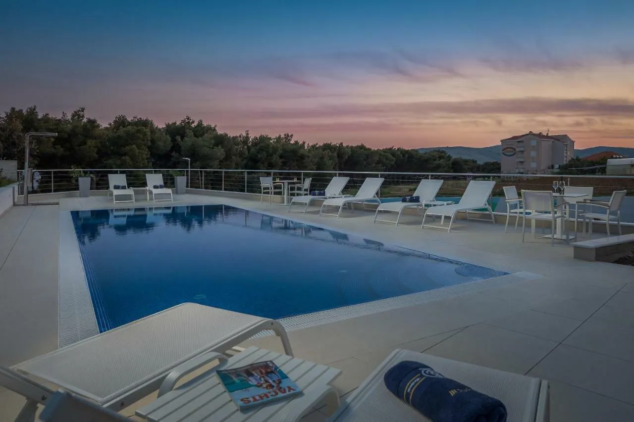 Luxury Apartments Baotic Trogir 0*,