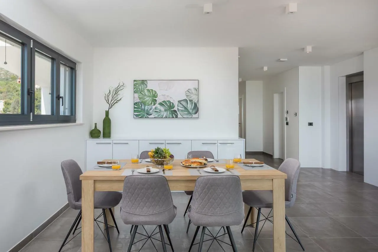 Luxury Apartments Baotic Trogir