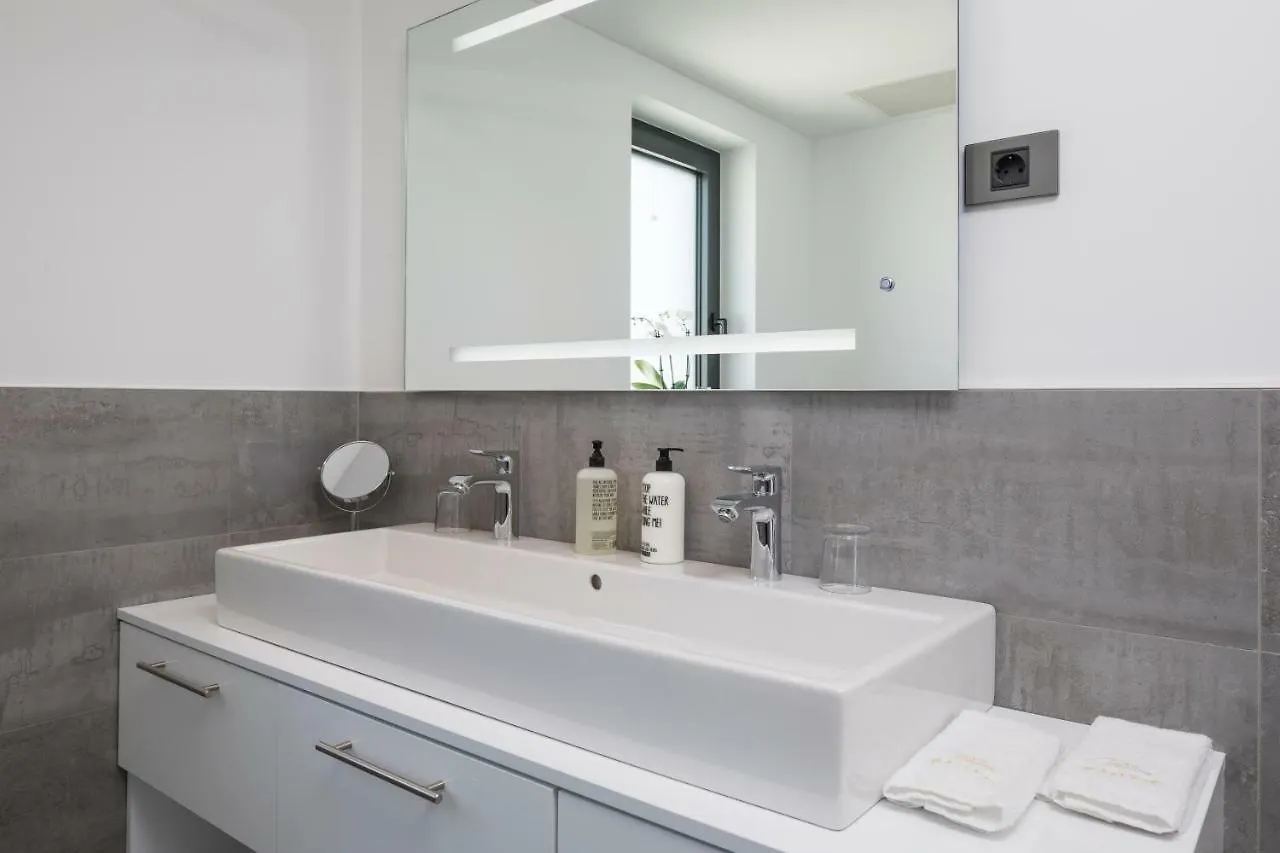 Luxury Apartments Baotic Trogir